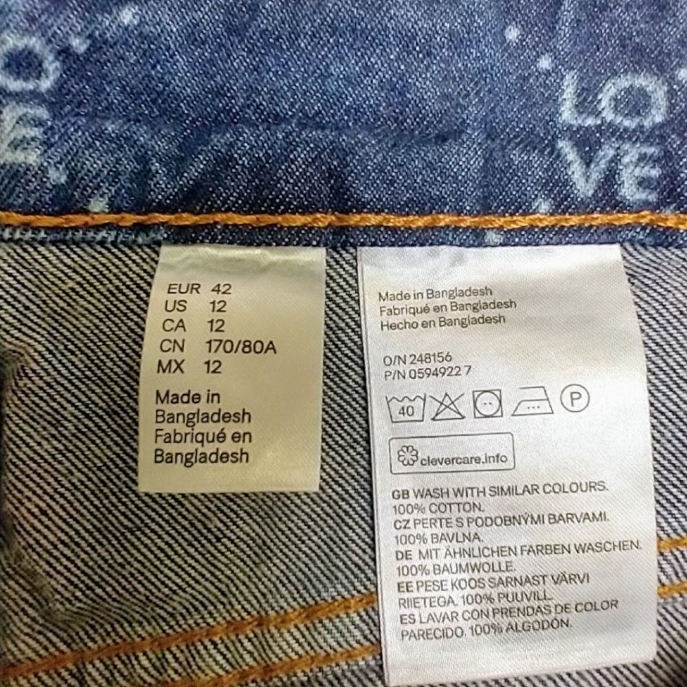 H&M DIVIDED Women's Dark Blue Denim" LOVE"βJean Shorts Sizeβ12 - Picture 8 of 13